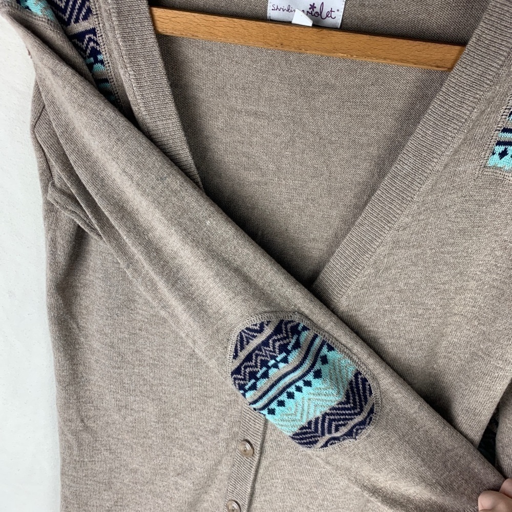 Shrinking Violet Gray Aztec Cardigan - Picture 3 of 4